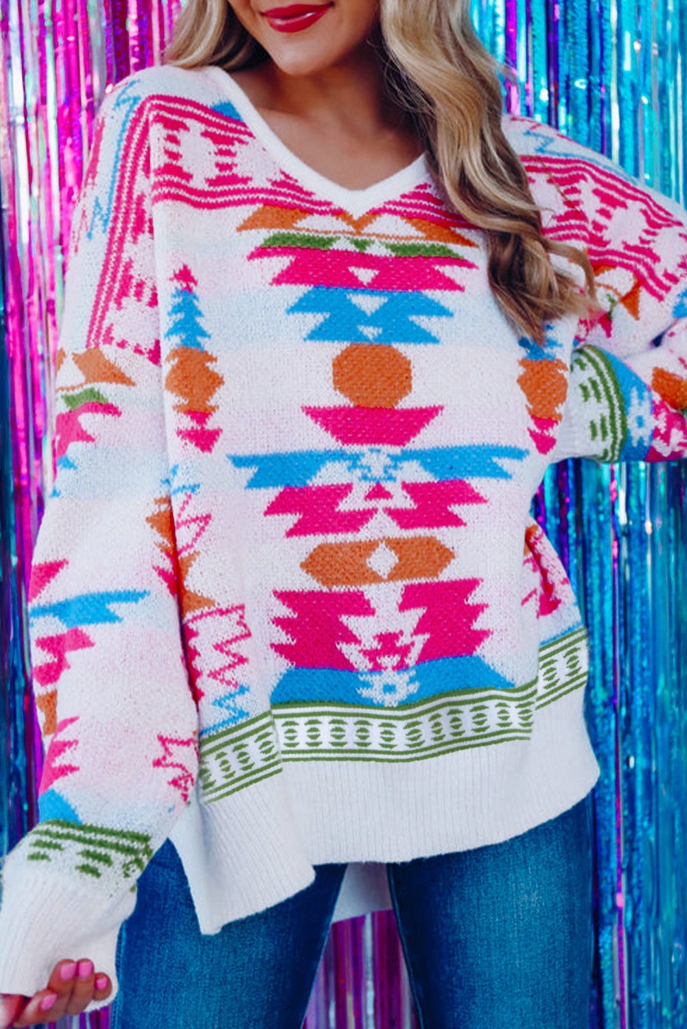 Oversize Aztec Print High Low V Neck Sweater | White