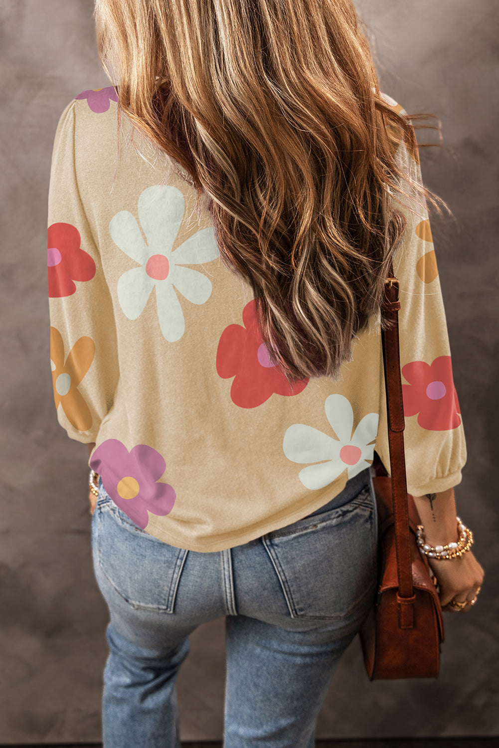 Cute Flower Print Bracelet Sleeve Top | Apricot