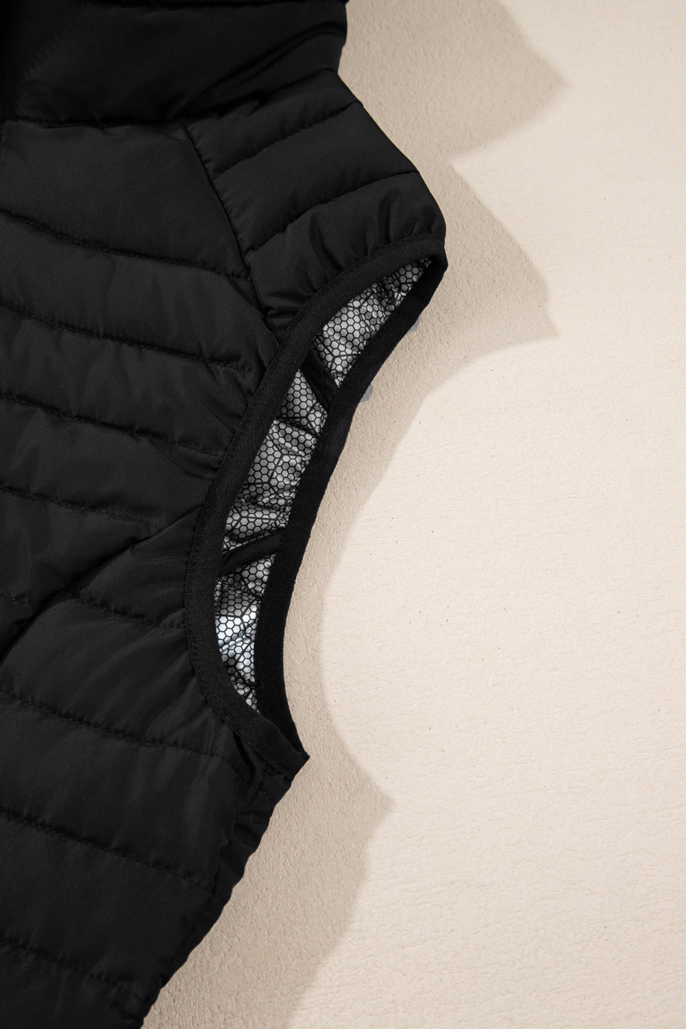 Plush Collared Quilted Zipped Puffer Vest | Black