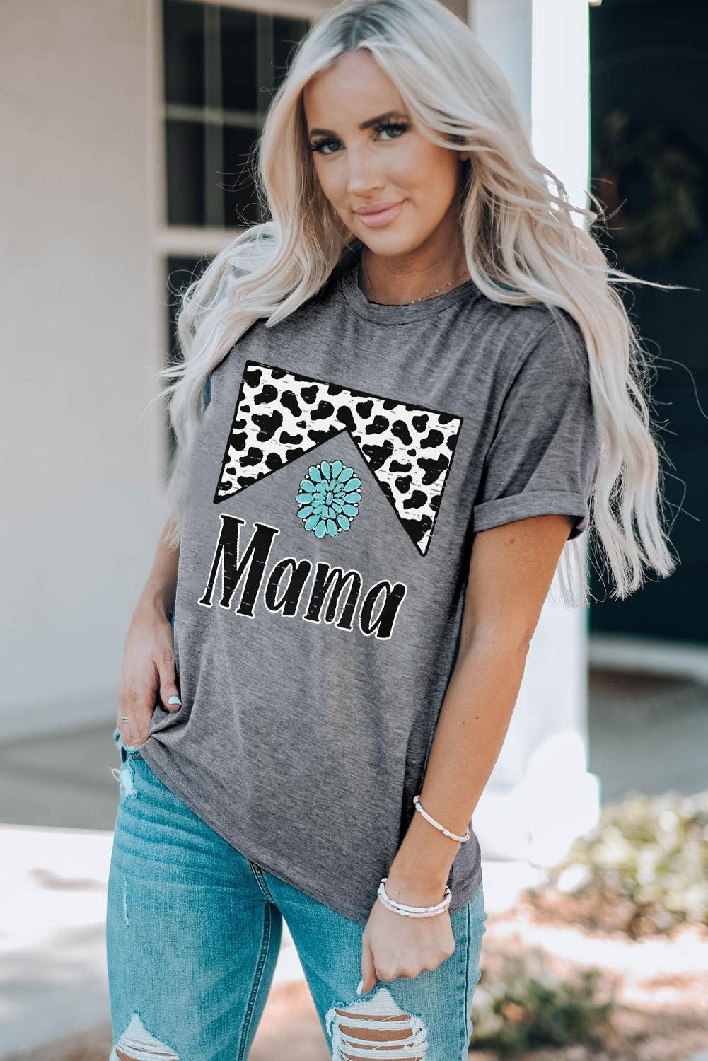 Mama Cowhide Graphic Tee | Gray