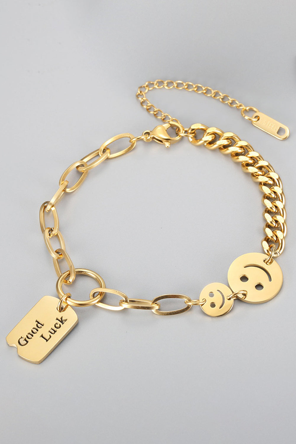 Good Luck Smile Face Adjustable Chain Bracelet | Gold