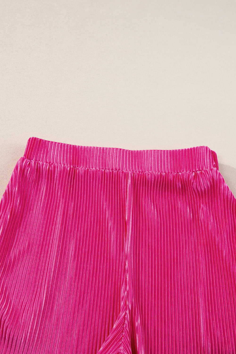 Casual Pleated Short Two-Piece Set | Bright Pink