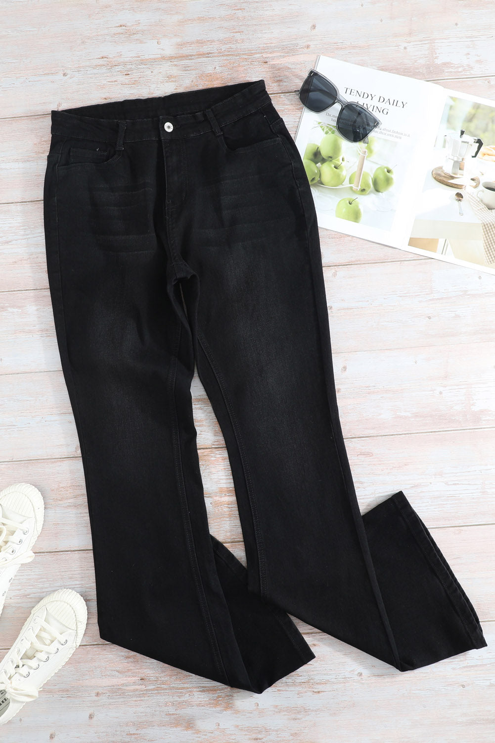 Wash Vintage Wide Leg Jeans | Black