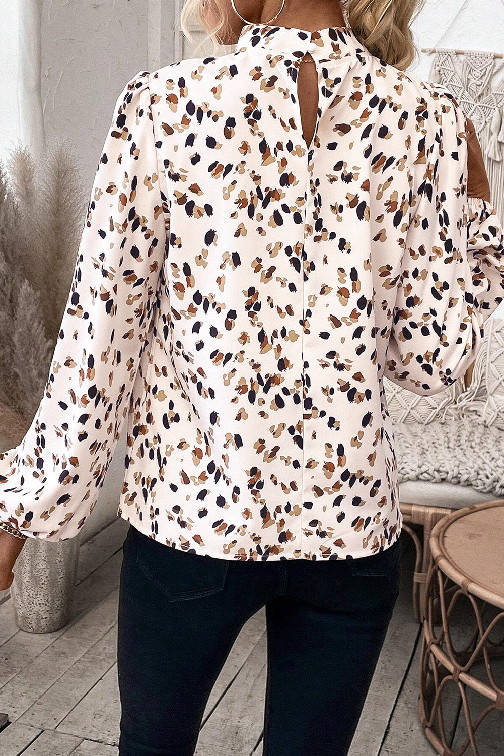 Leopard Print Lantern Sleeve Mock Neck Pleated Blouse | White