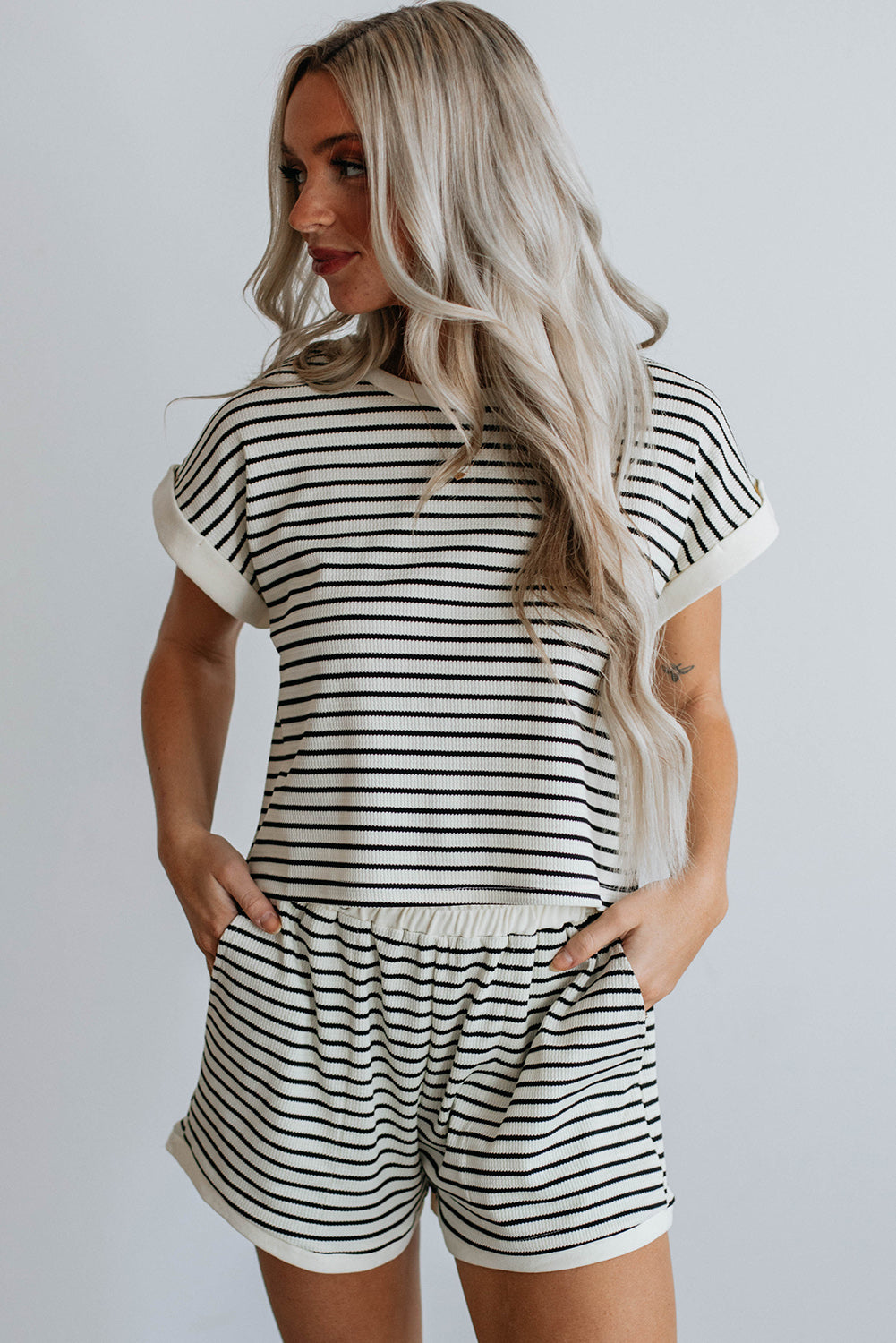 Contrast Edge Tee And Shorts Set | White Stripe