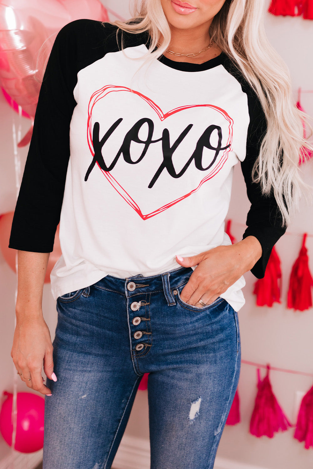 Xoxo Heart Graphic Contrast Long Sleeve Tee | Black