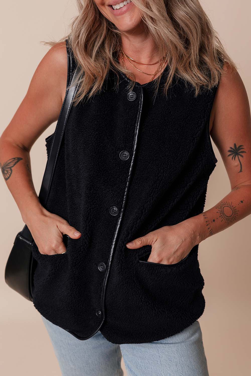 Leather Contrast Side Pockets Buttoned Fleece Vest | Black