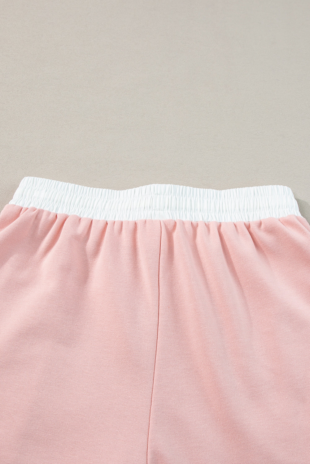 Contrast Trim Ruffled Top And Drawstring Shorts Set | Light Pink