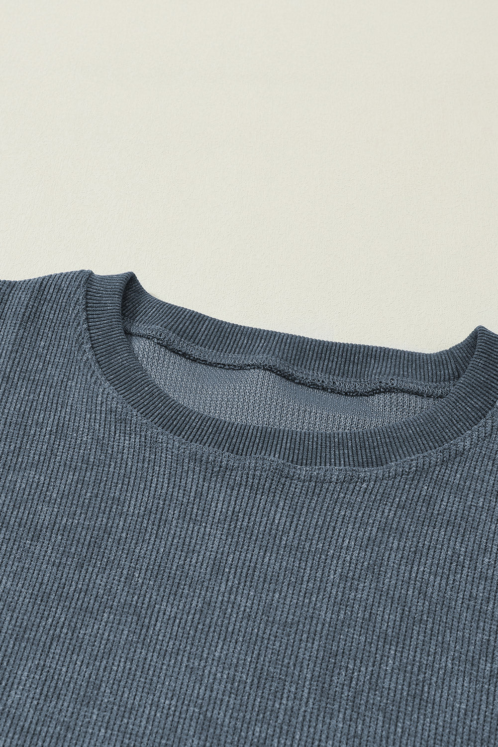 Solid Ribbed Knit Round Neck Pullover Sweatshirt | Blue