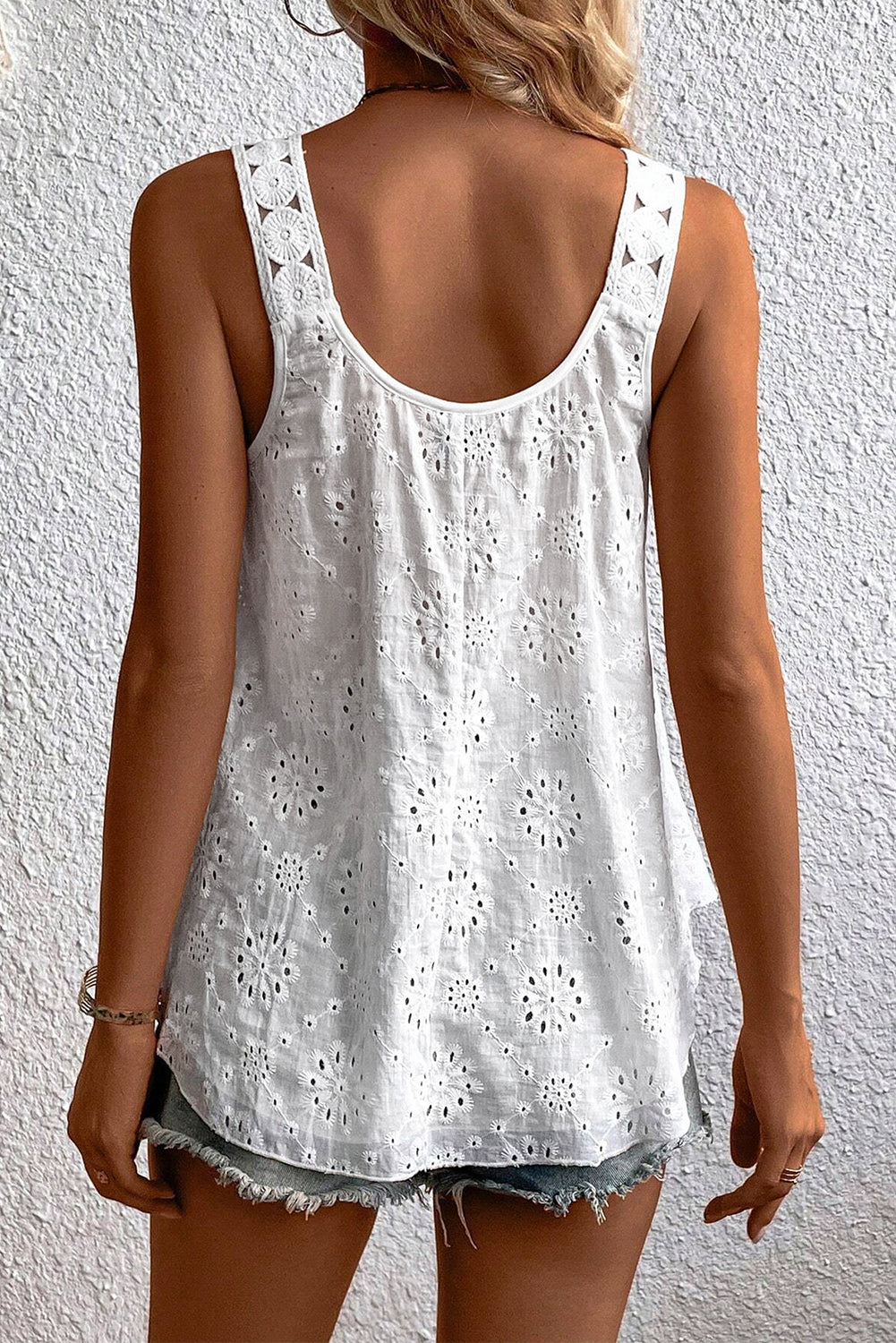 Eyelet Embroidery Tank Top | White