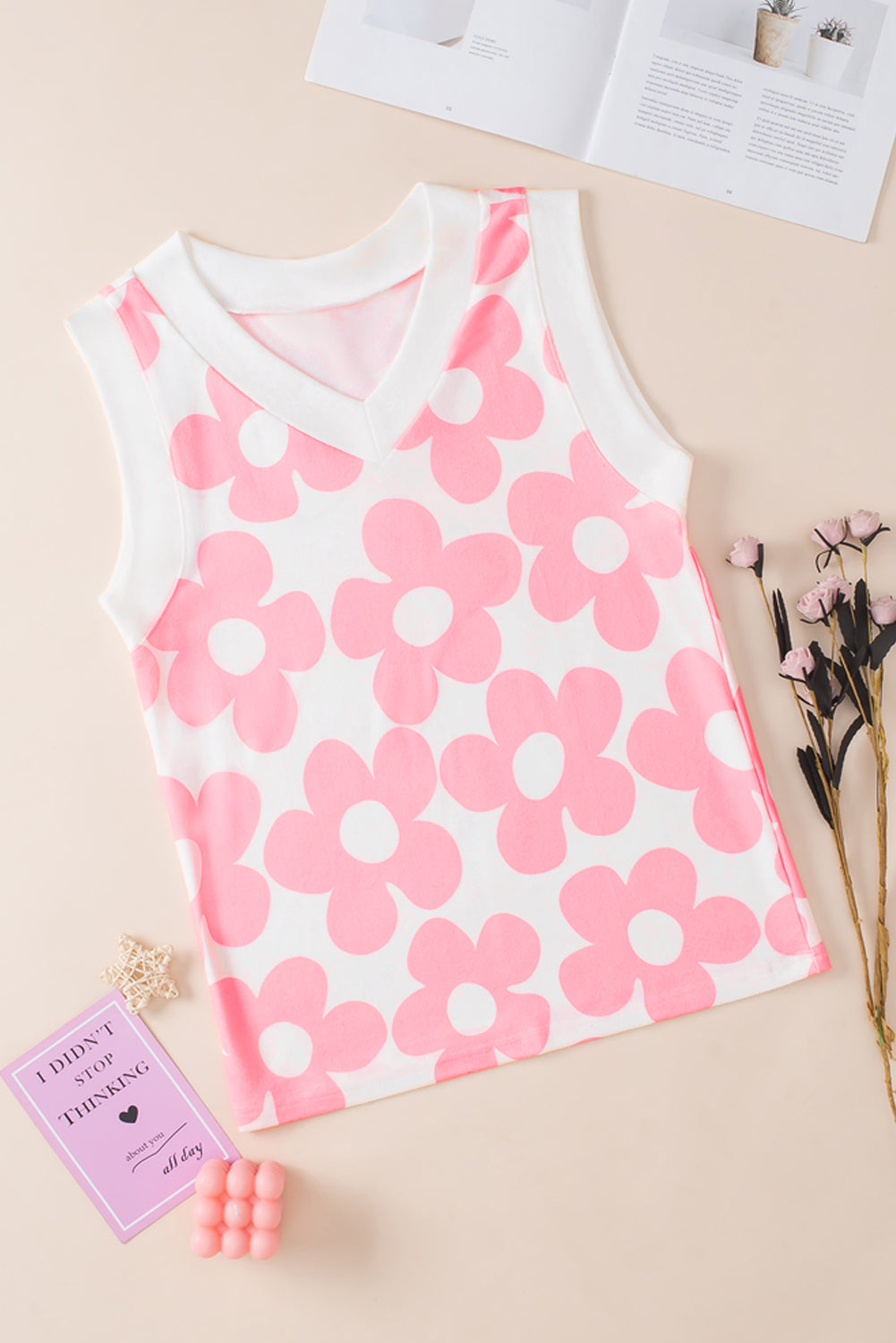 Cute Flower Knitted V Neck Tank Top | Pink