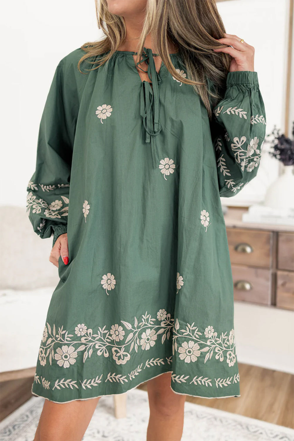 Tie Neck Boho Floral Pattern Puff Sleeve Shift Dress | Mist Green