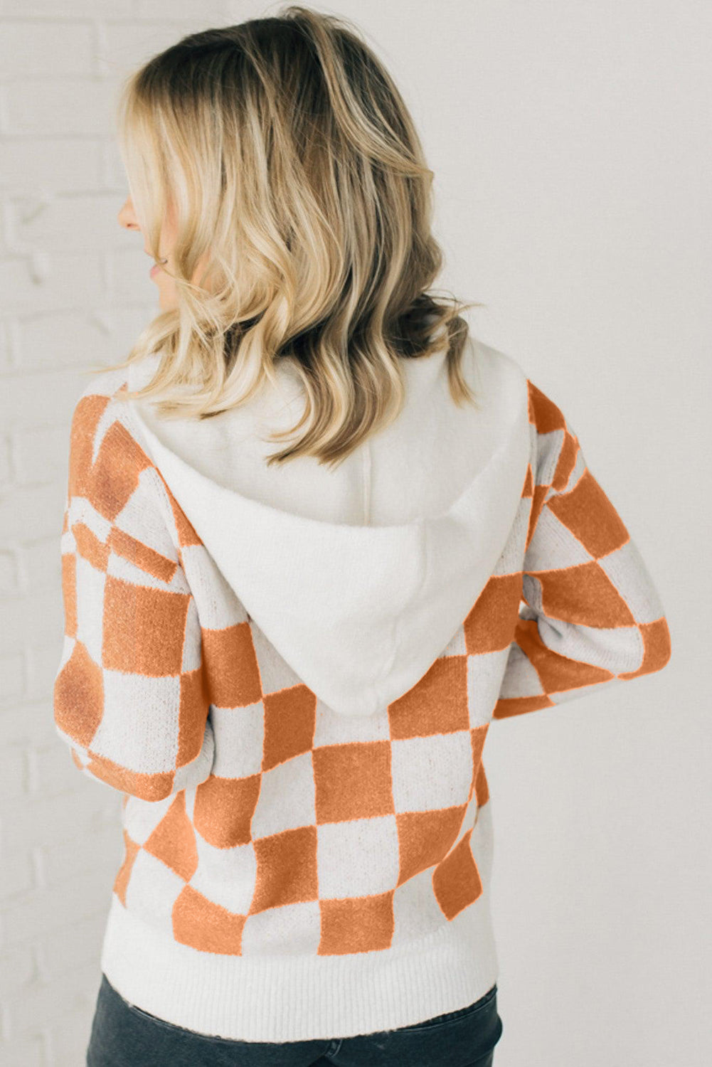 Checkered Split Neck Contrast Kangaroo Pocket Hooded Sweater | Gold Flame