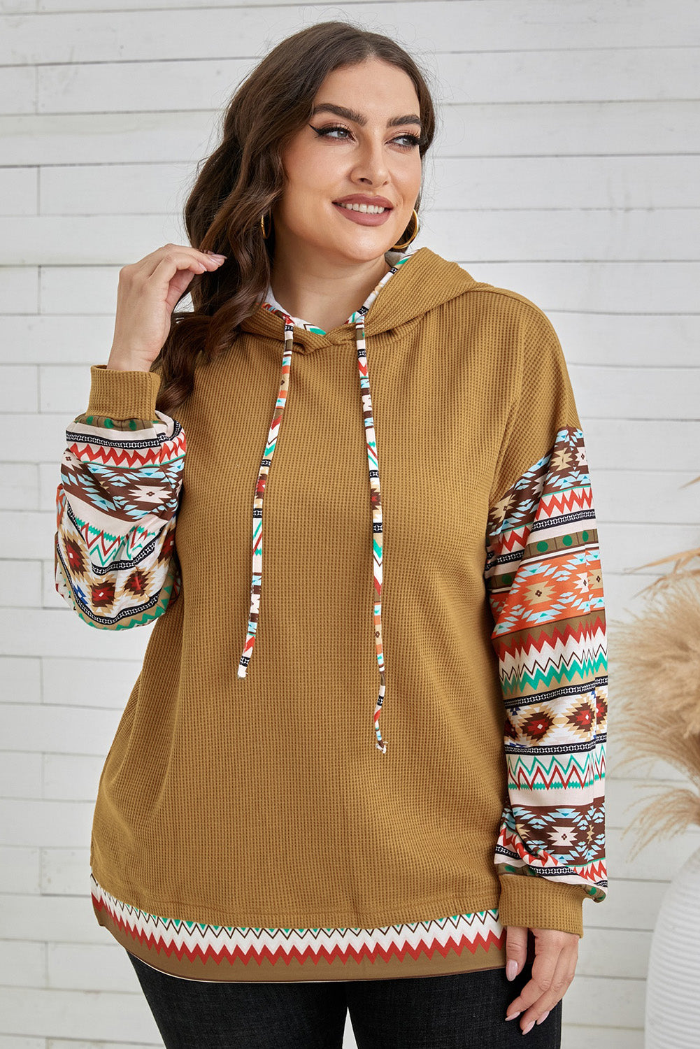 Khaki Texture Aztec Accent Plus Size Hoodie