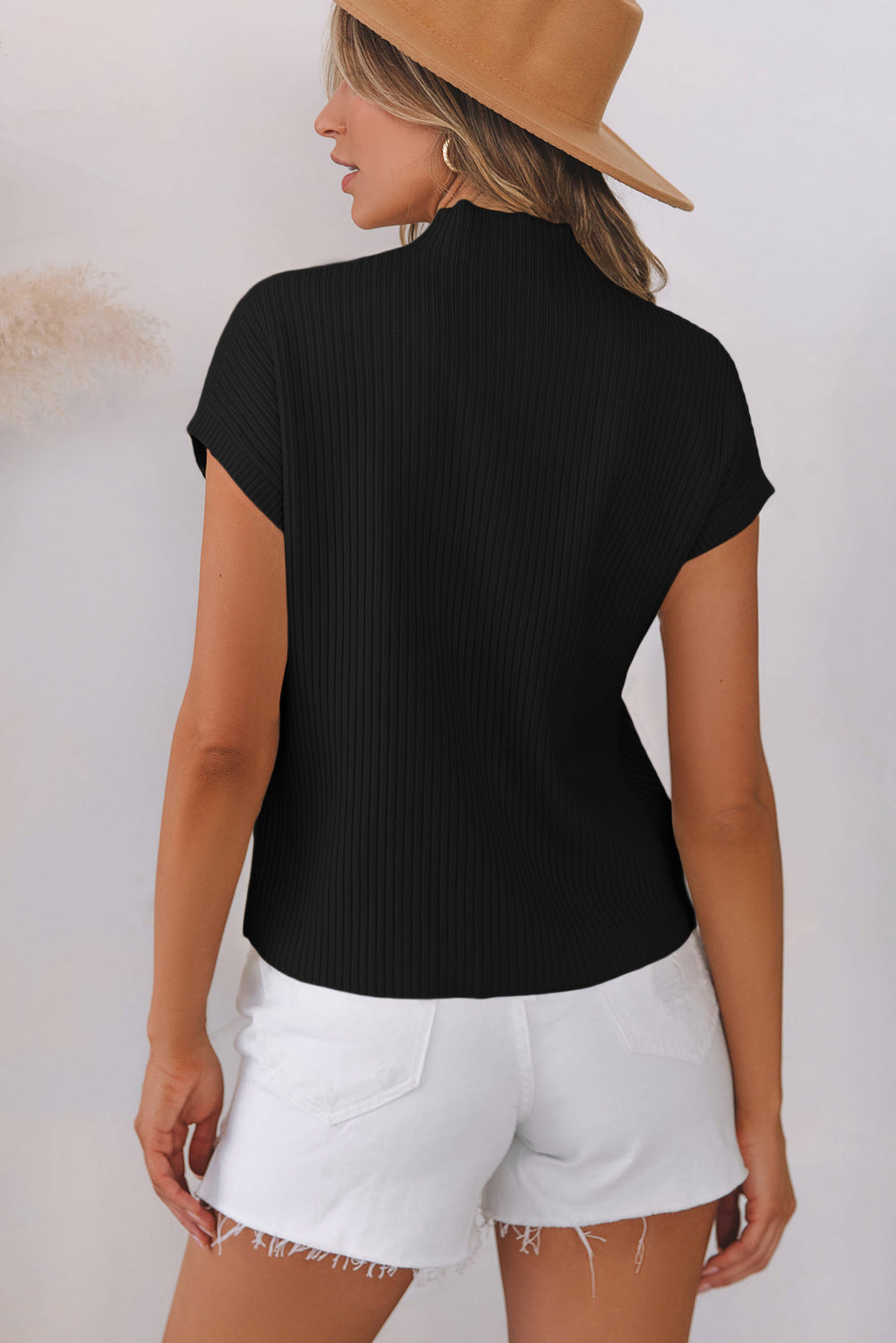 Patch Pocket Ribbed Knit Short Sleeve Sweater | Black