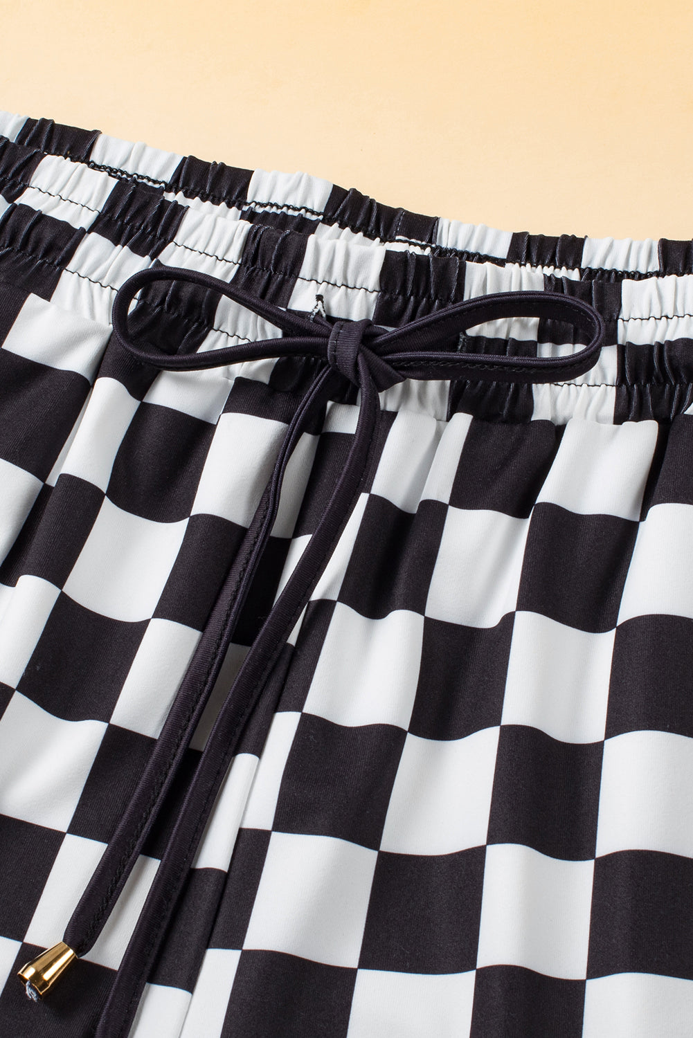 Checkered Drawstring Elastic Waist Casual Shorts | Black