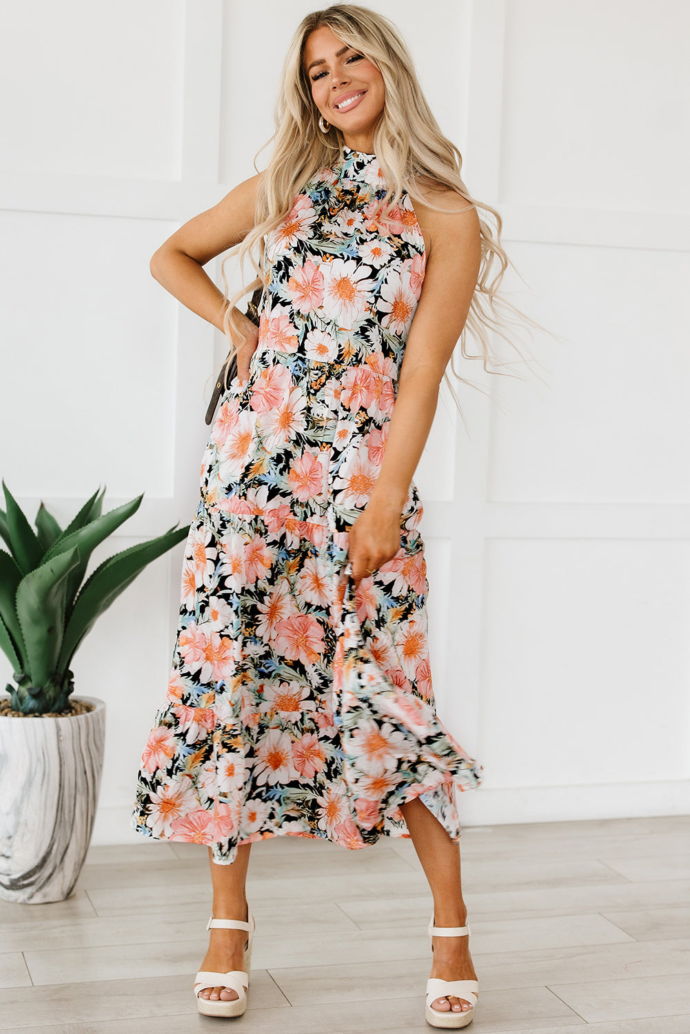 Boho Floral Print Knotted Halter Ruffled Maxi Dress | Black