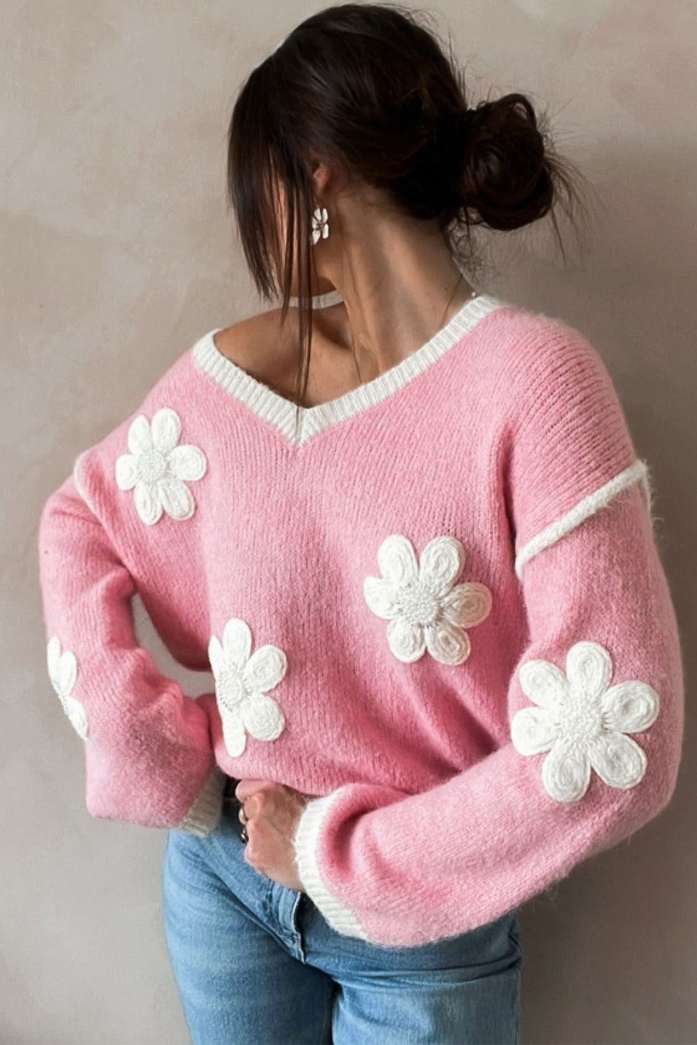 Flower V Neck Dropped Shoulder Sweater | Pink