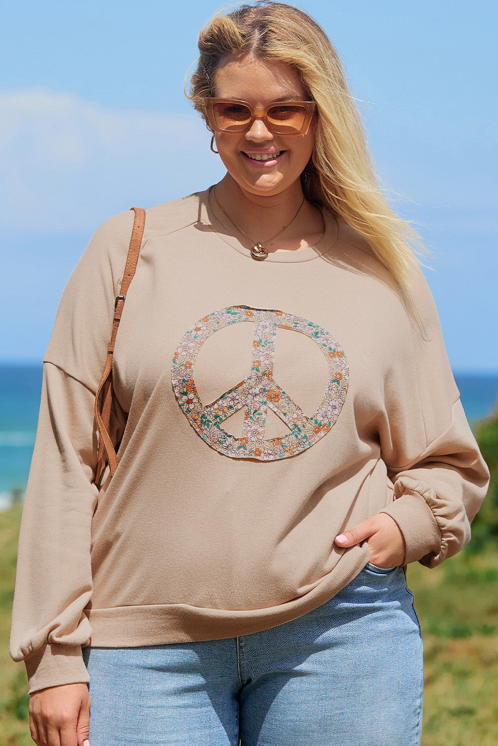 Floral Peace Sign Graphic Washed Terry Plus Size Sweatshirt | Pale Khaki