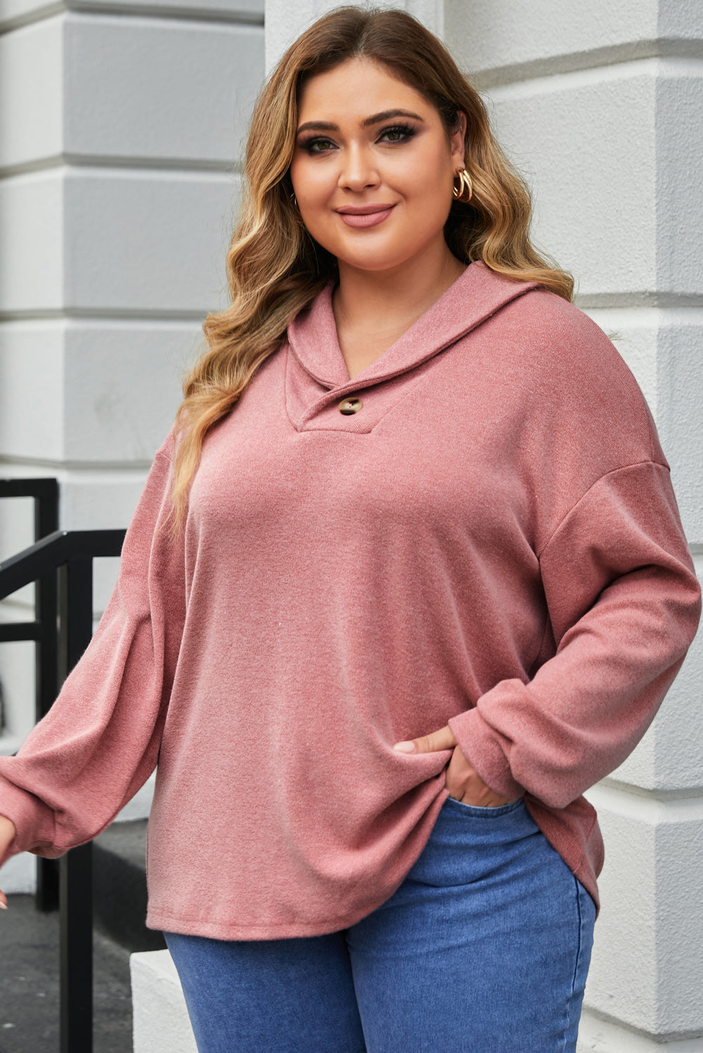 Plus Size Long Sleeve V-Neck Buttoned Top | Pink