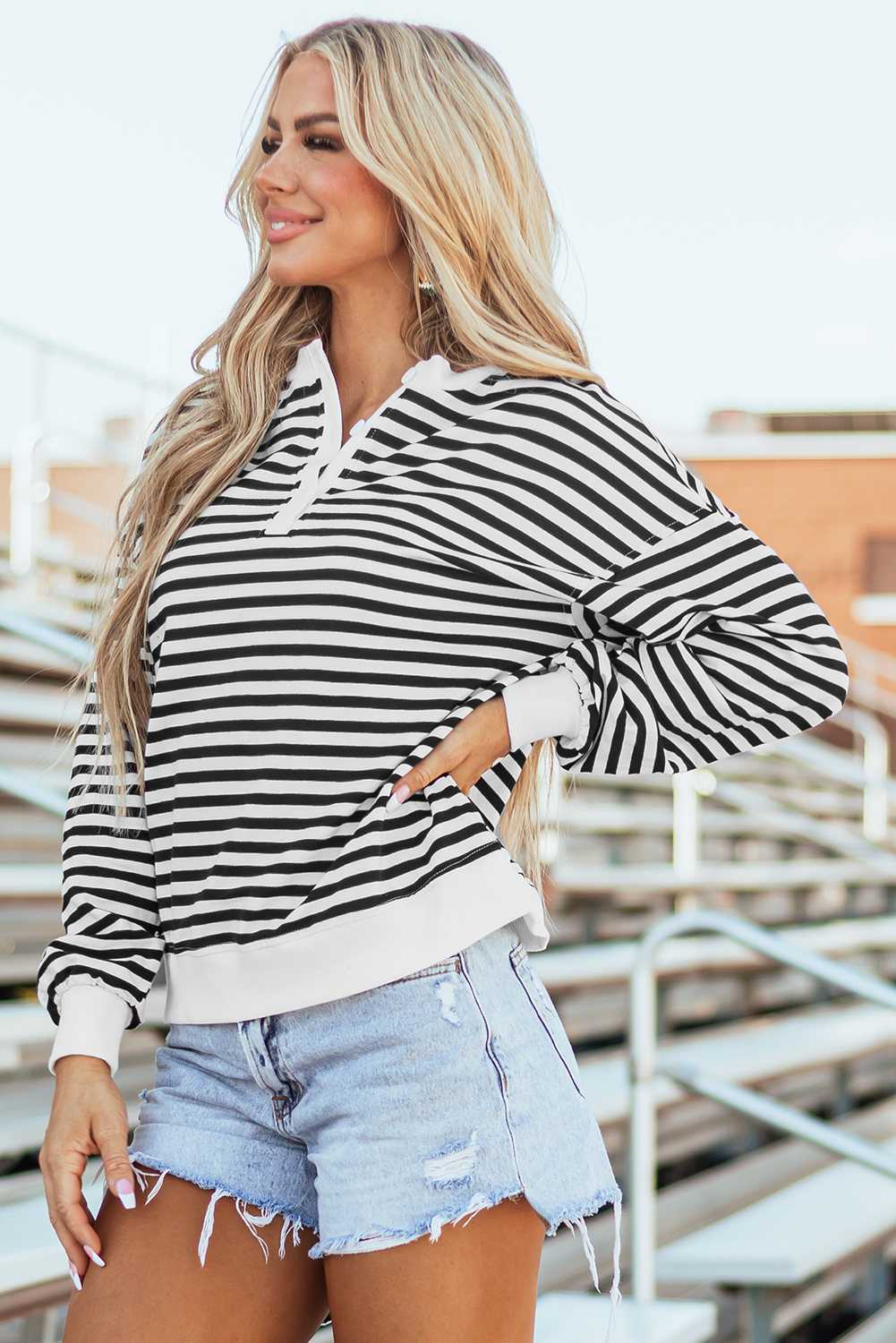 Colour Block Buttoned Crew Neck Oversized Sweatshirt | White Stripe