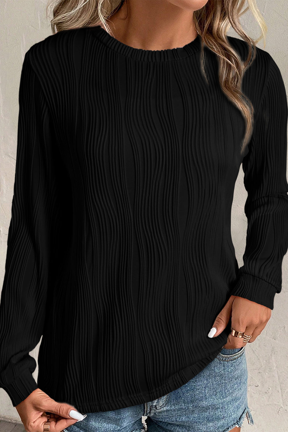 Textured Wavy Round Neck Long Sleeve Top | Black