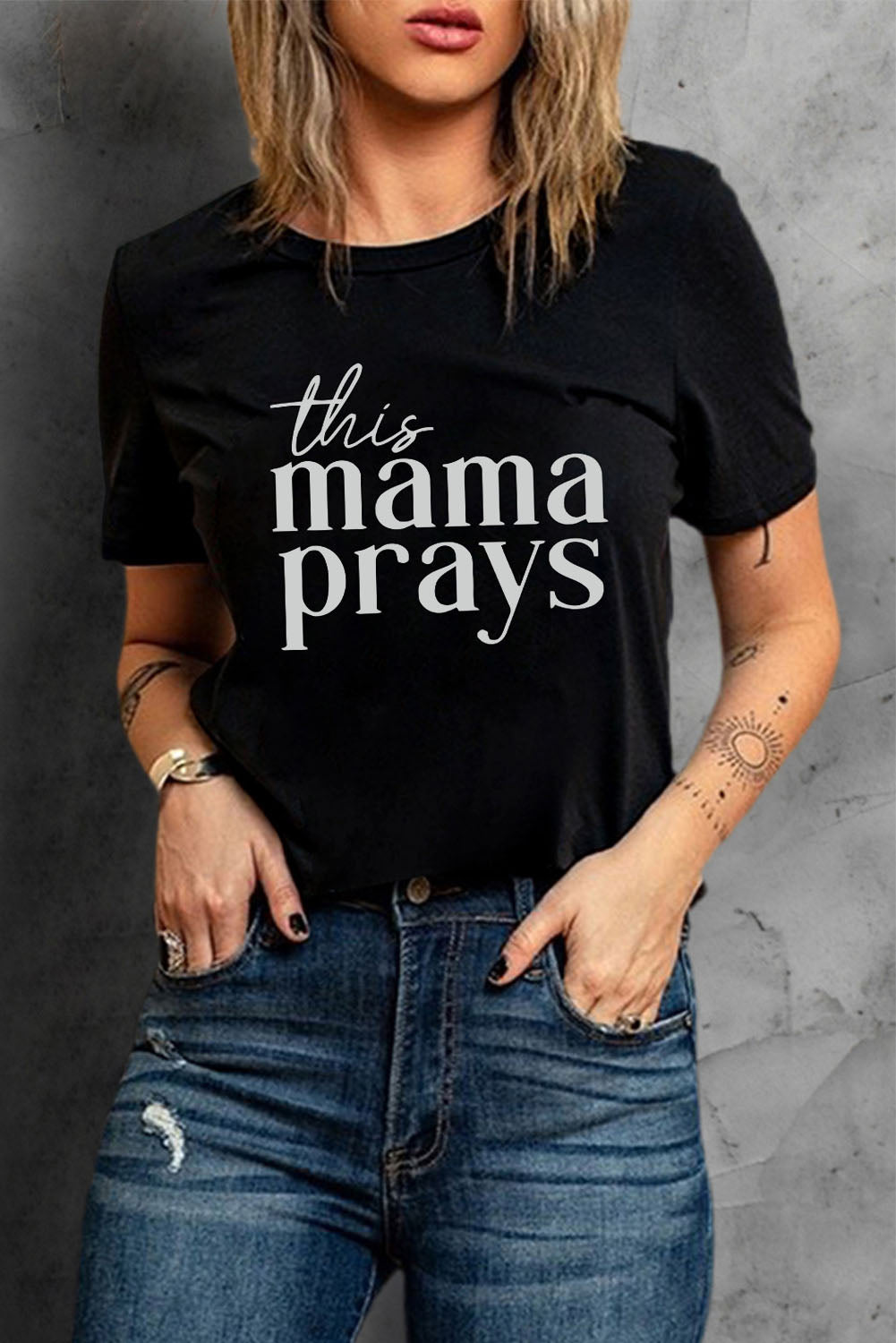 Black This mama prays Graphic Plain Tee