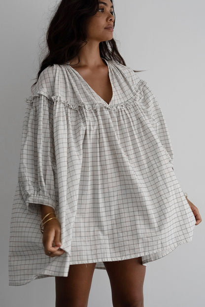 Checkered Frilled V Neck Bracelet Sleeve Babydoll Dress | White Stripe