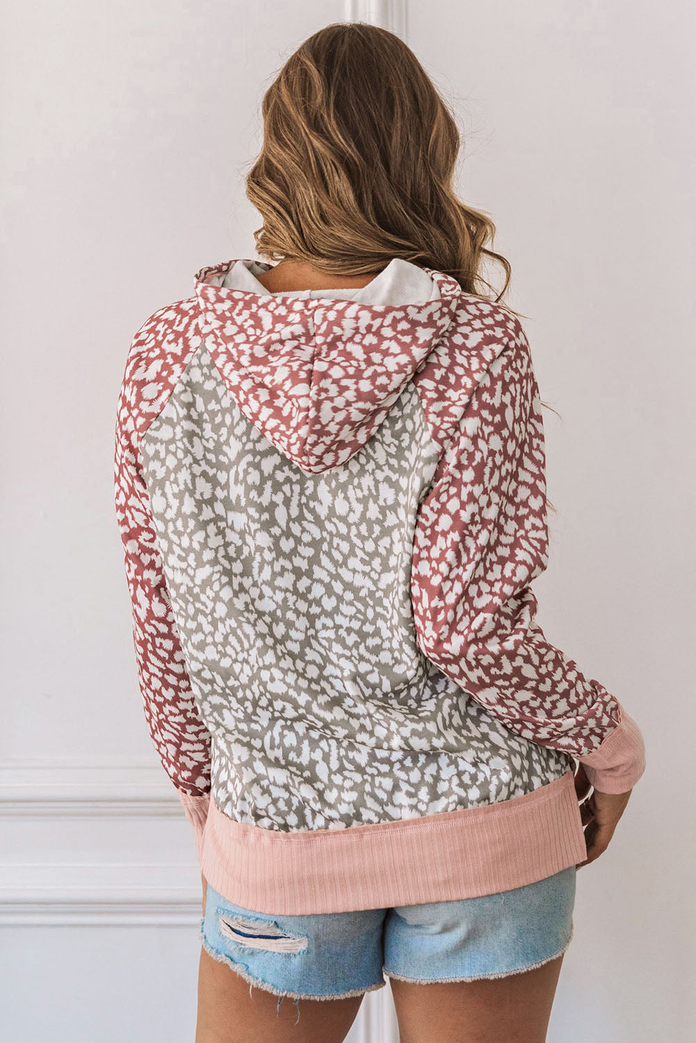 Leopard Long Sleeve Hooded Sweatshirt | Pink