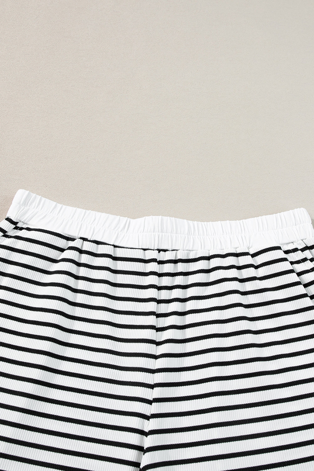 Contrast Edge Tee And Shorts Set | White Stripe