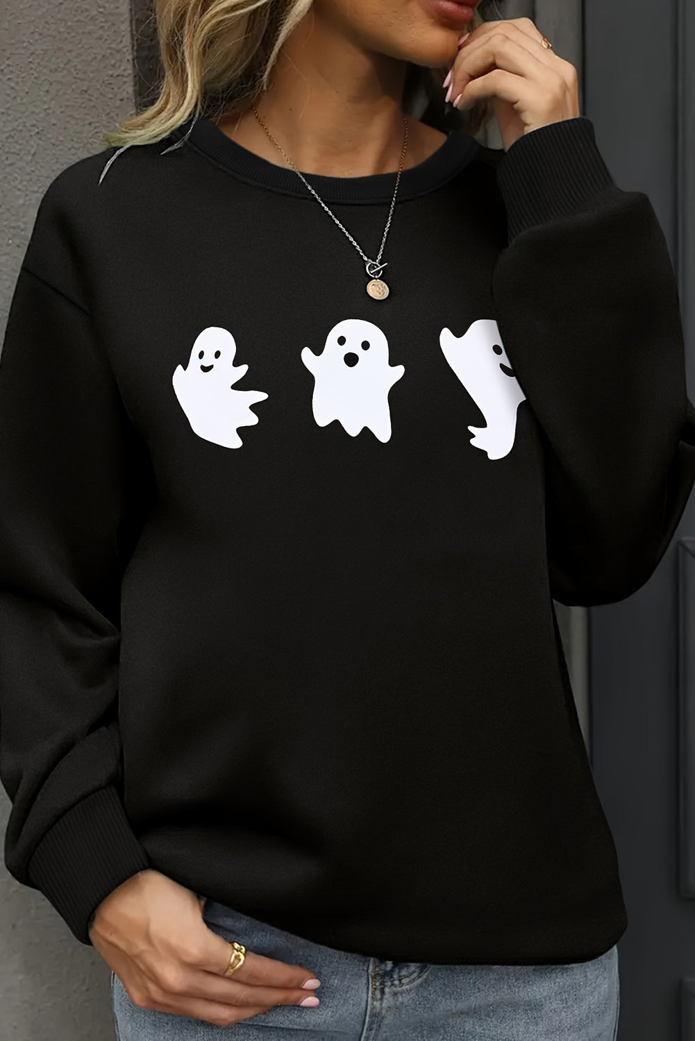 Halloween Ghosts Print Round Neck Sweatshirt | Black