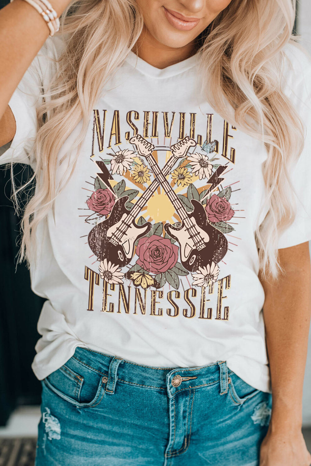 White Nashville Tennessee Guitar Rose Graphic Crewneck Tee