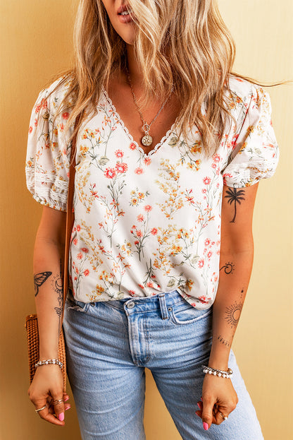 Boho Floral Lace Trim Short Sleeve Blouse | Beige