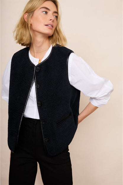 Leather Contrast Side Pockets Buttoned Fleece Vest | Black