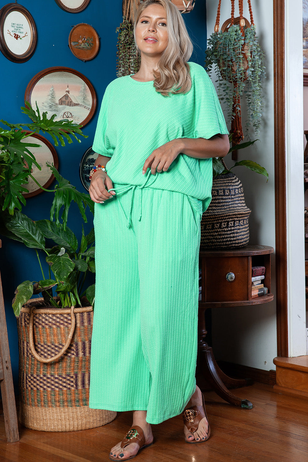 Textured Batwing Sleeve Tee Wide Leg Pants Plus Size Set | Mint Green