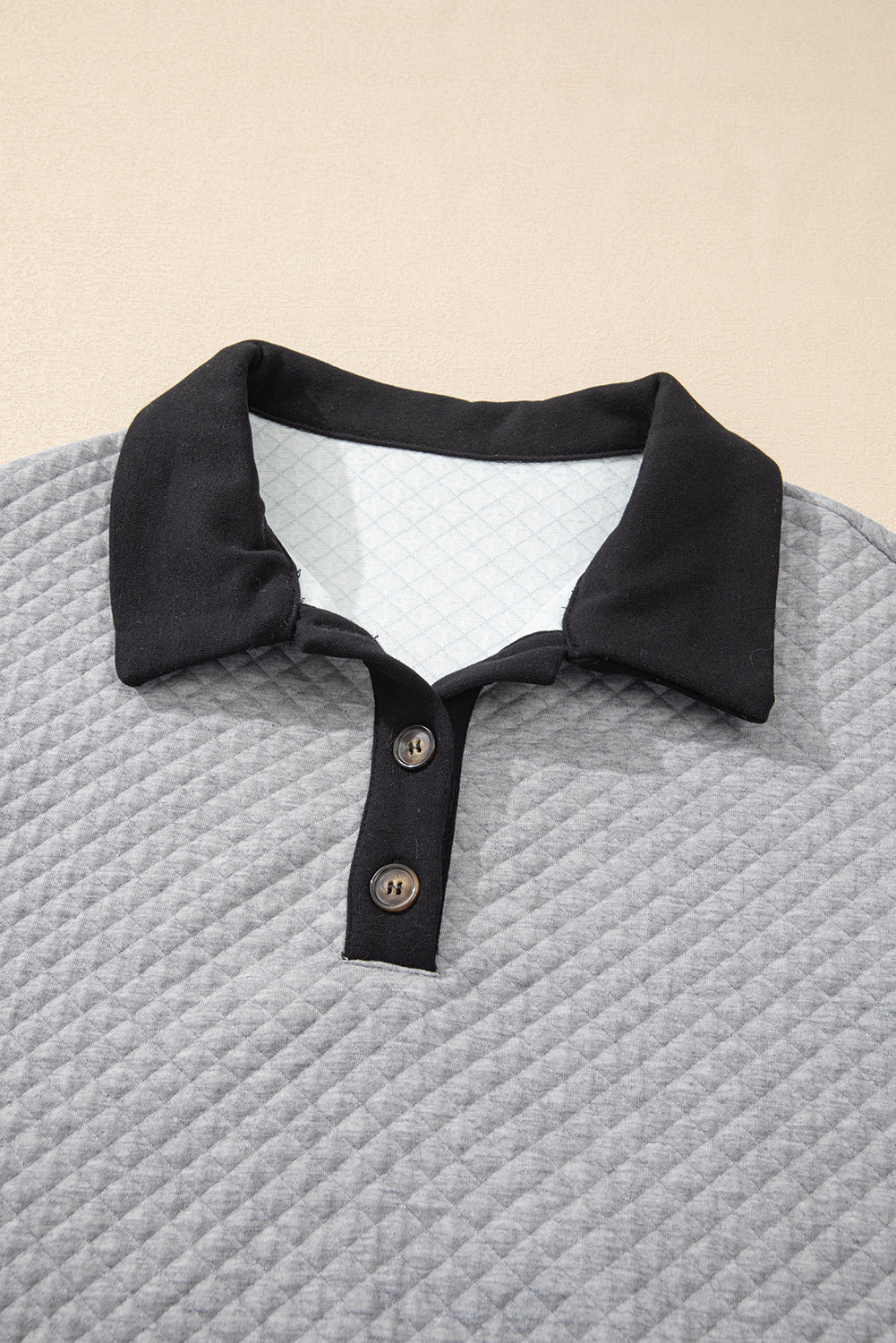 Textured Colourblock Edge Buttoned Collar Sweatshirt | Light Grey