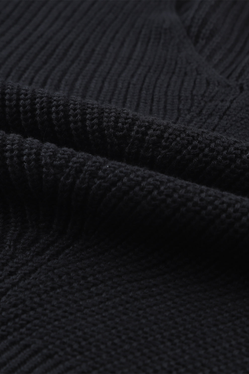 Ribbed Knit V Neck Sweater | Black