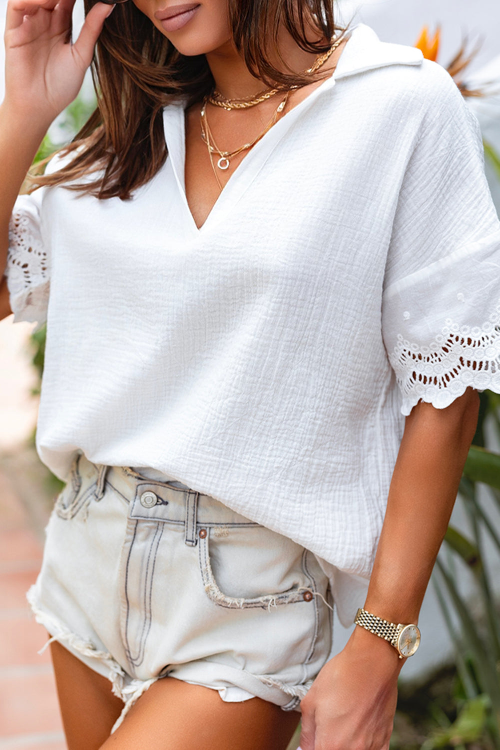 Crinkled Lace Splicing Sleeve Collared V Neck Blouse | White