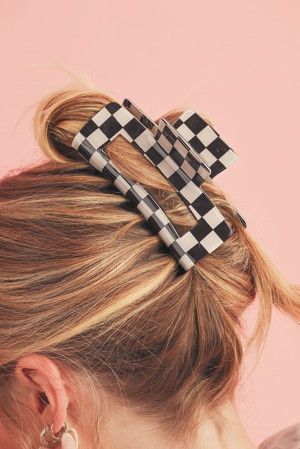 Checkered Print Hollow Out Hair Clip | Black