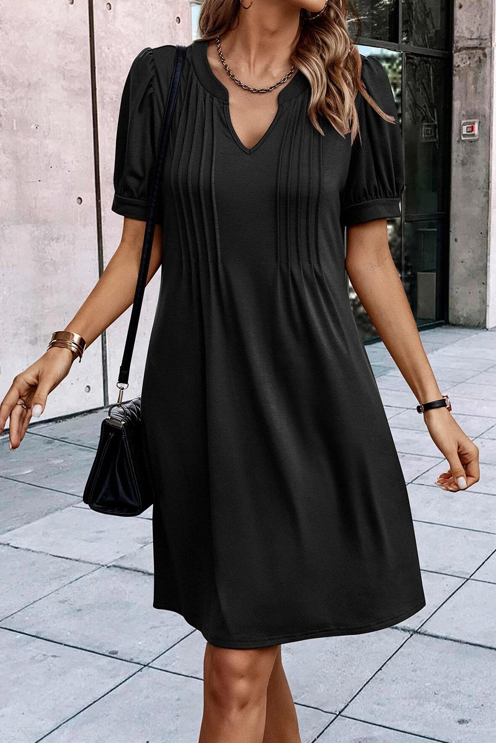 Notched Neck Pleated Puff Sleeve Shift T-Shirt Dress | Black