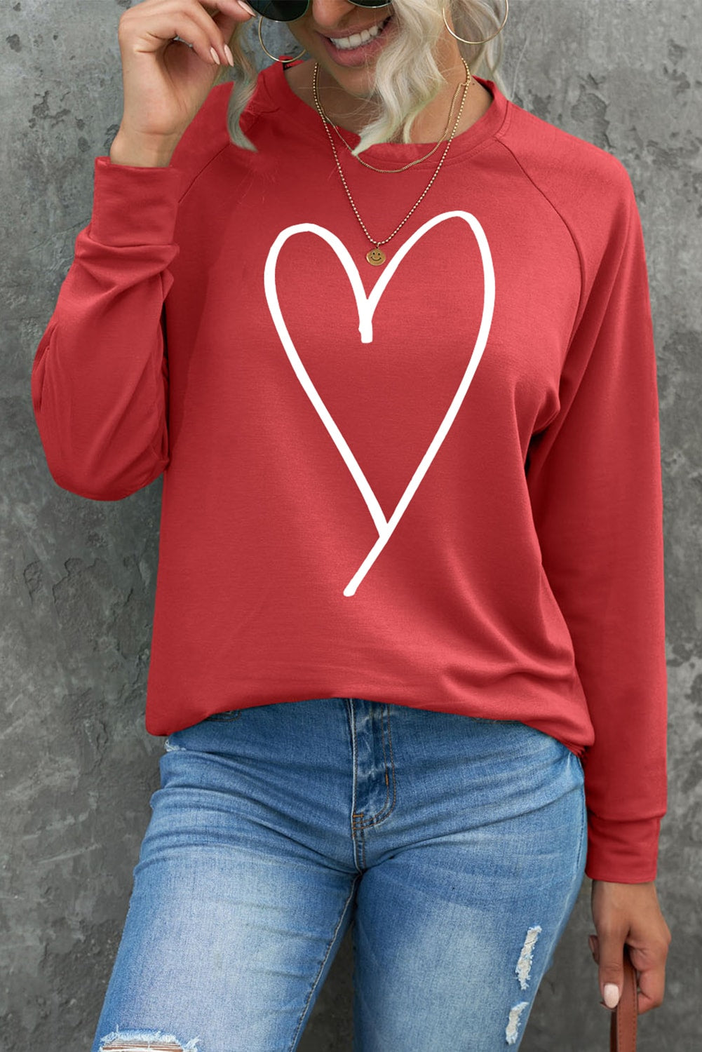 Fiery  Simple Heart Graphic Valentine'S Sweatshirt | Red