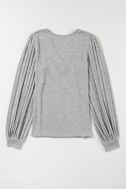 Buttoned V Neck Ribbed Puff Sleeve Top | Light Grey