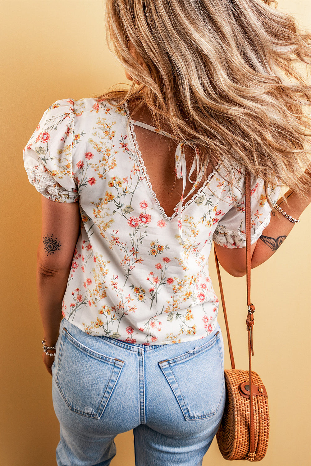 Boho Floral Lace Trim Short Sleeve Blouse | Beige