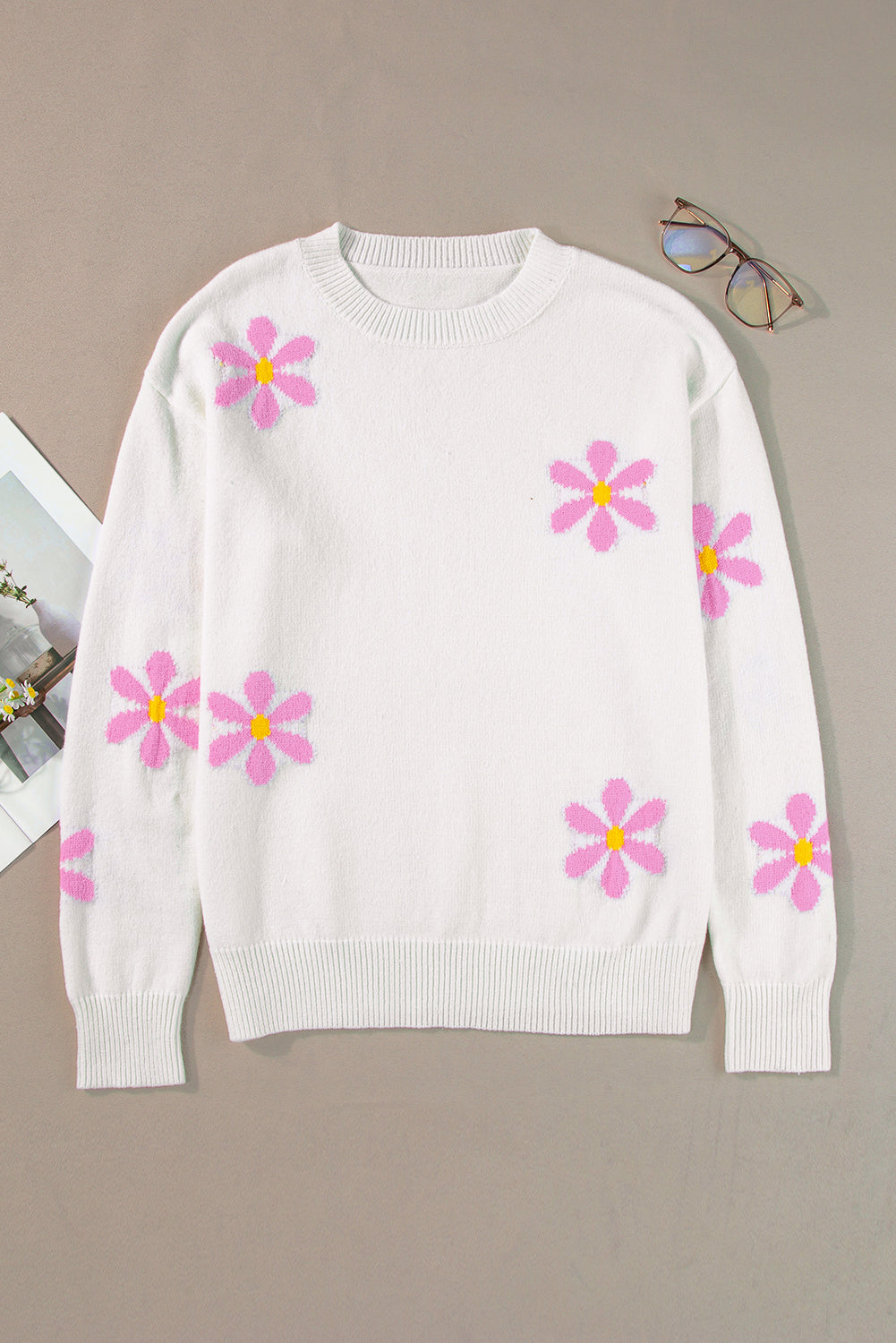 Flower Pattern Ribbed Edge Elegant Sweater | White