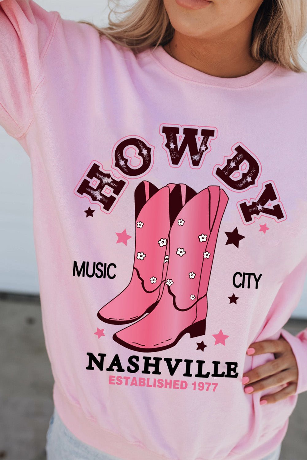 Howdy Nashville Vintage Western Graphic Sweatshirt | Pink