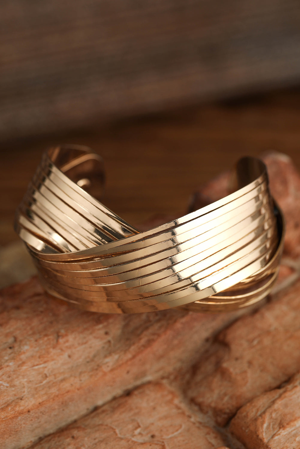 Textured Crossover Metal Cuff Bracelet | Gold