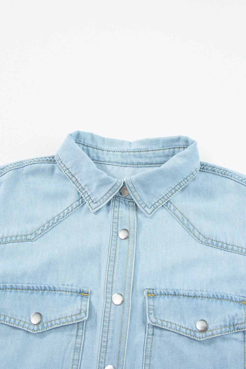 Vintage Light Wash Flap Pockets Rounded Hem Shirt | Mist Blue