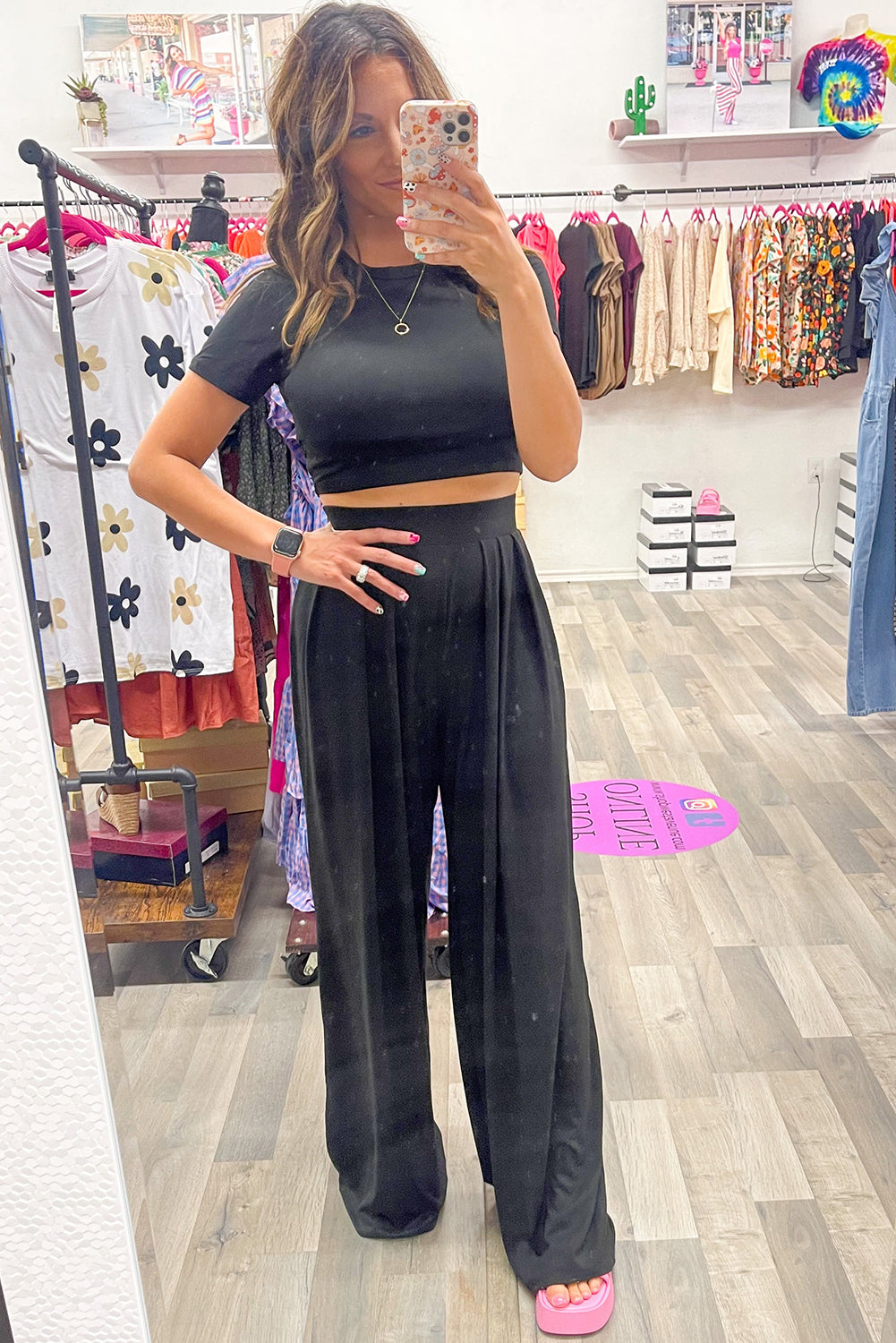 Slim Fit Crop Top And Pleated Wide Leg Pants Set | Black