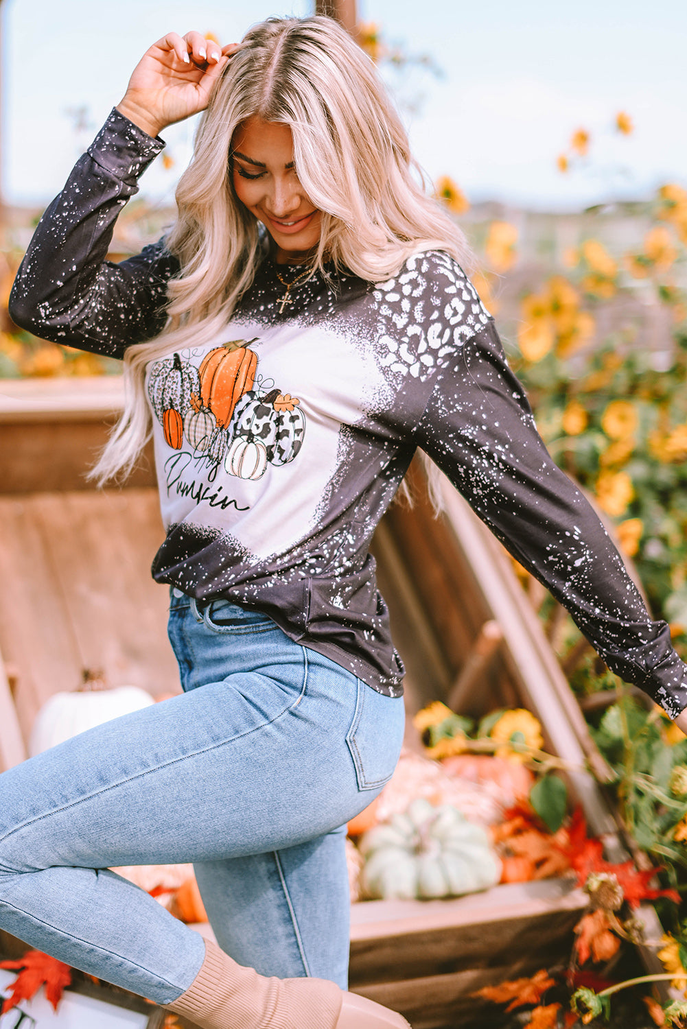 Leopard Bleached Pumpkin Graphic Long Sleeve Top | Black