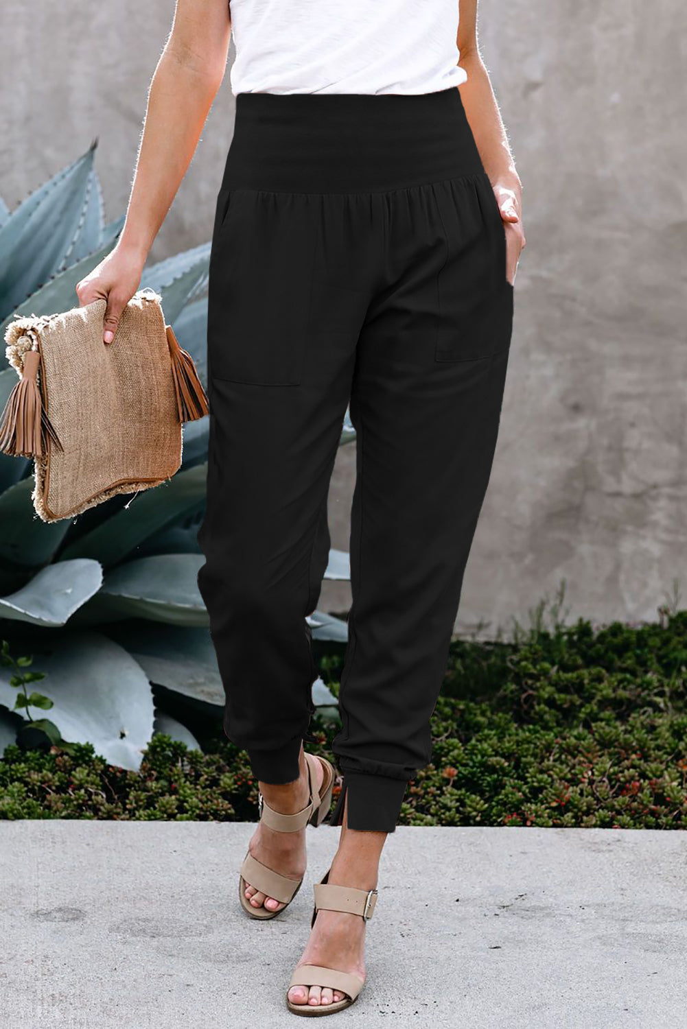 Pocketed Casual Joggers | Black